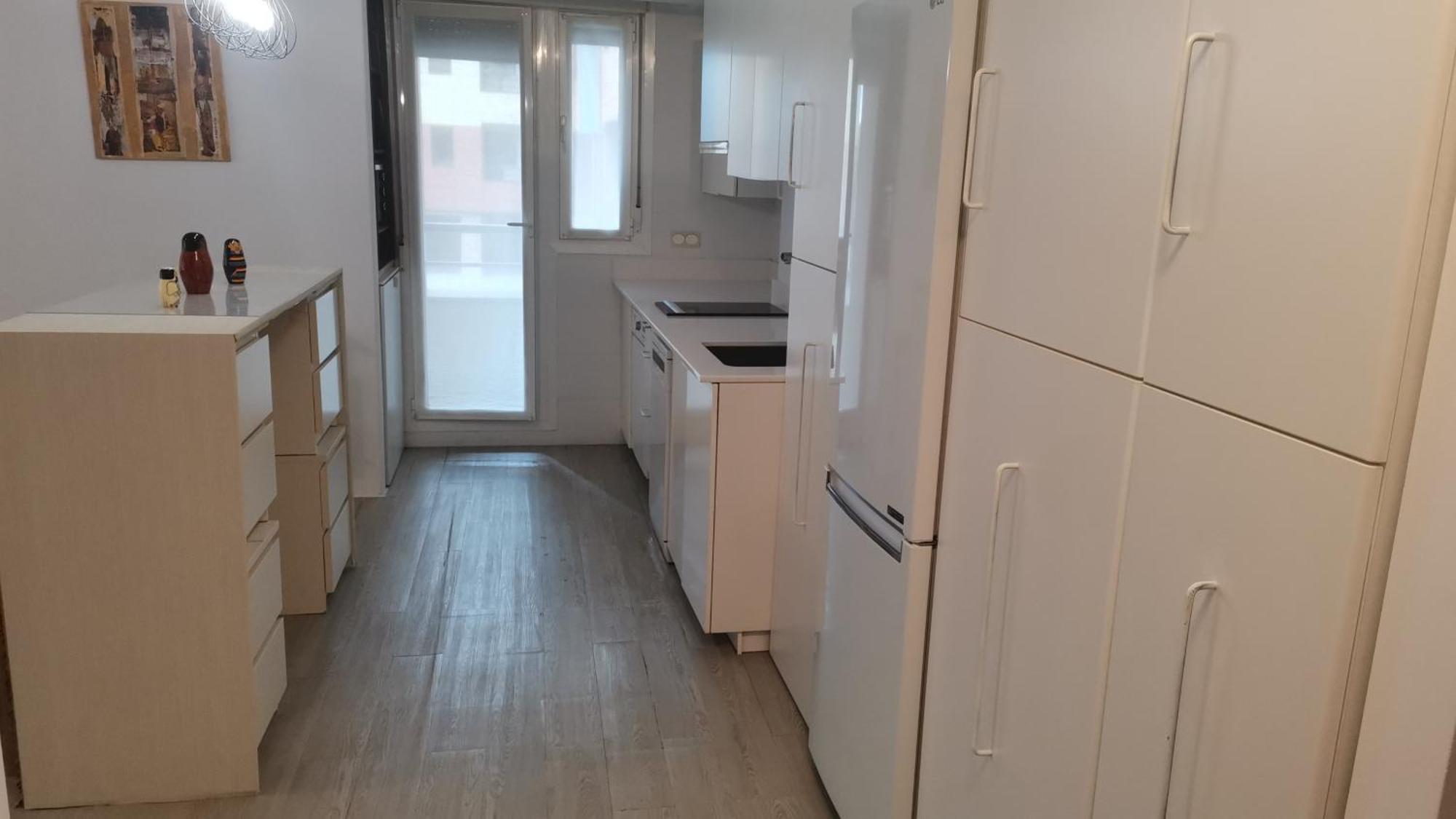 Apartamento Castro Urdiales Con Garaje Y Piscina ,Cerca Playa Eksteriør bilde
